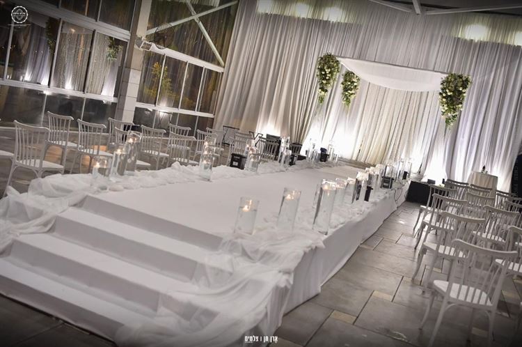 הבחירה היתה פשוטה: אולם אירועים עדיה (צילום: אֶרן חן | צלמים)