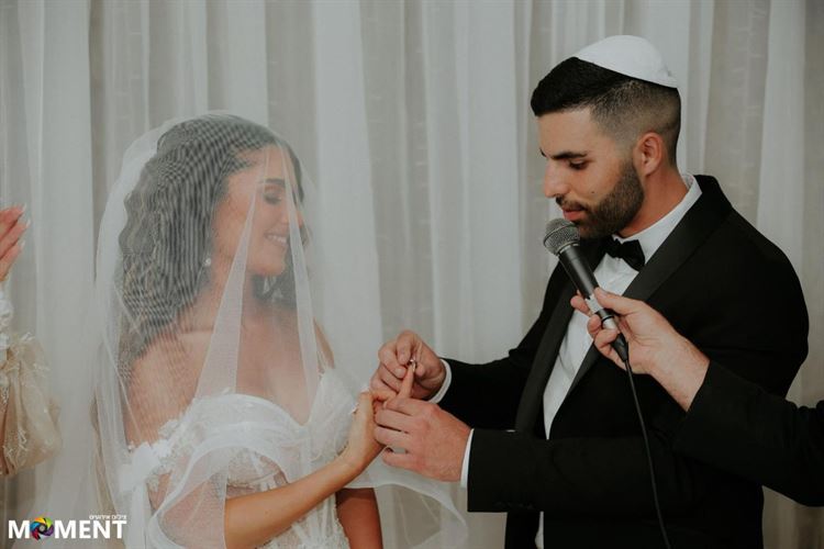 החתונה של סתיו ועמית (צילום: משה עמר MOMENT)