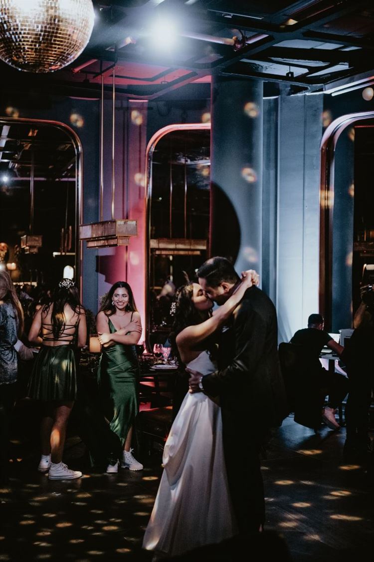 הצצה אל בוטיק האירועים 