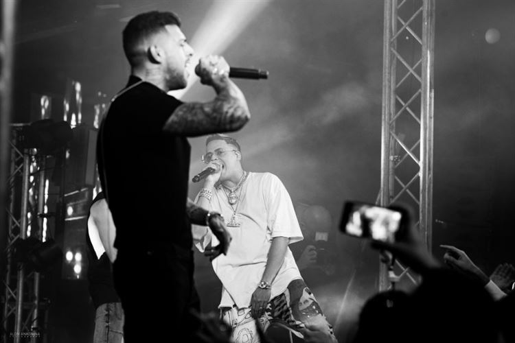 בן אל תבורי בחתונה של מאי ואריאל (צילום: אלון אנקונינה)