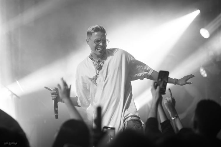 סטטיק בחתונה של מאי ואריאל (צילום: אלון אנקונינה)