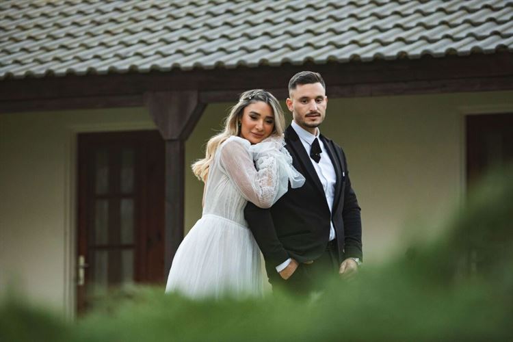 נוי ורוי יותם ביום החתונה שלהם (צילום: בני אסכלוני)