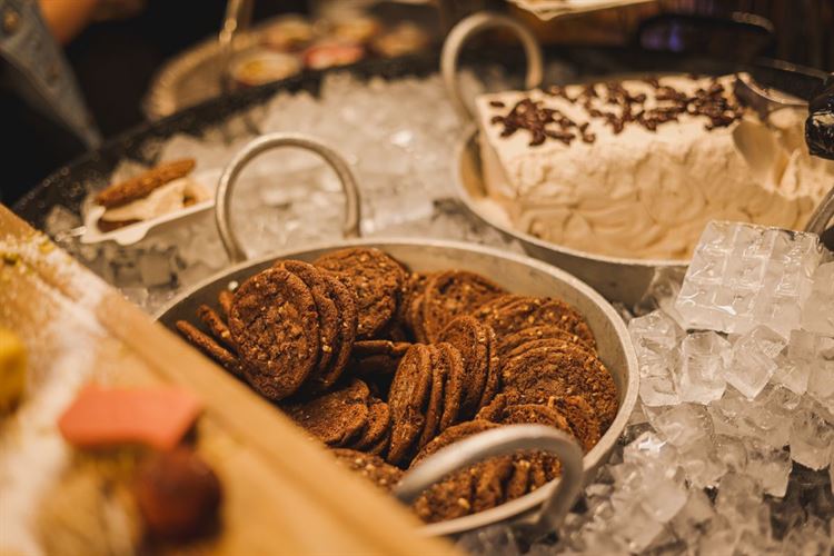 תפריט 2022 של WIN (צילום: וואלה! מזל טוב)