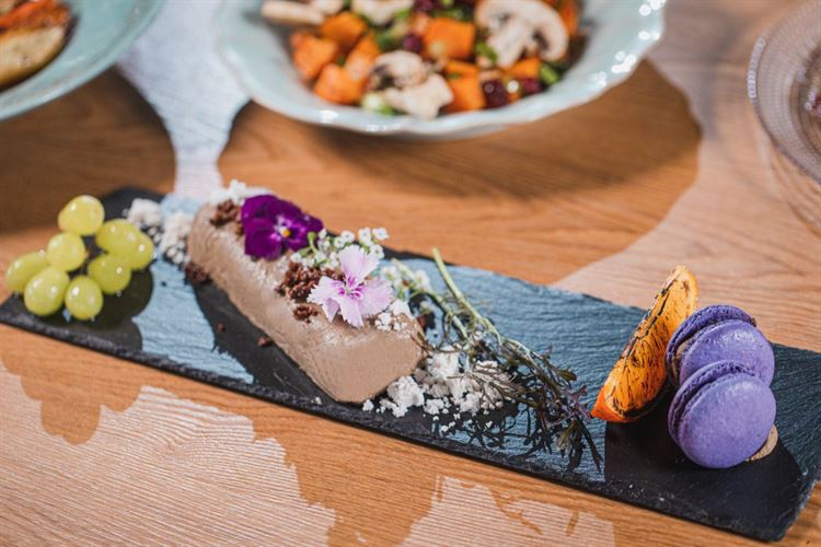 התפריט החדש של טרויה (צילום: וואלה! מזל טוב)