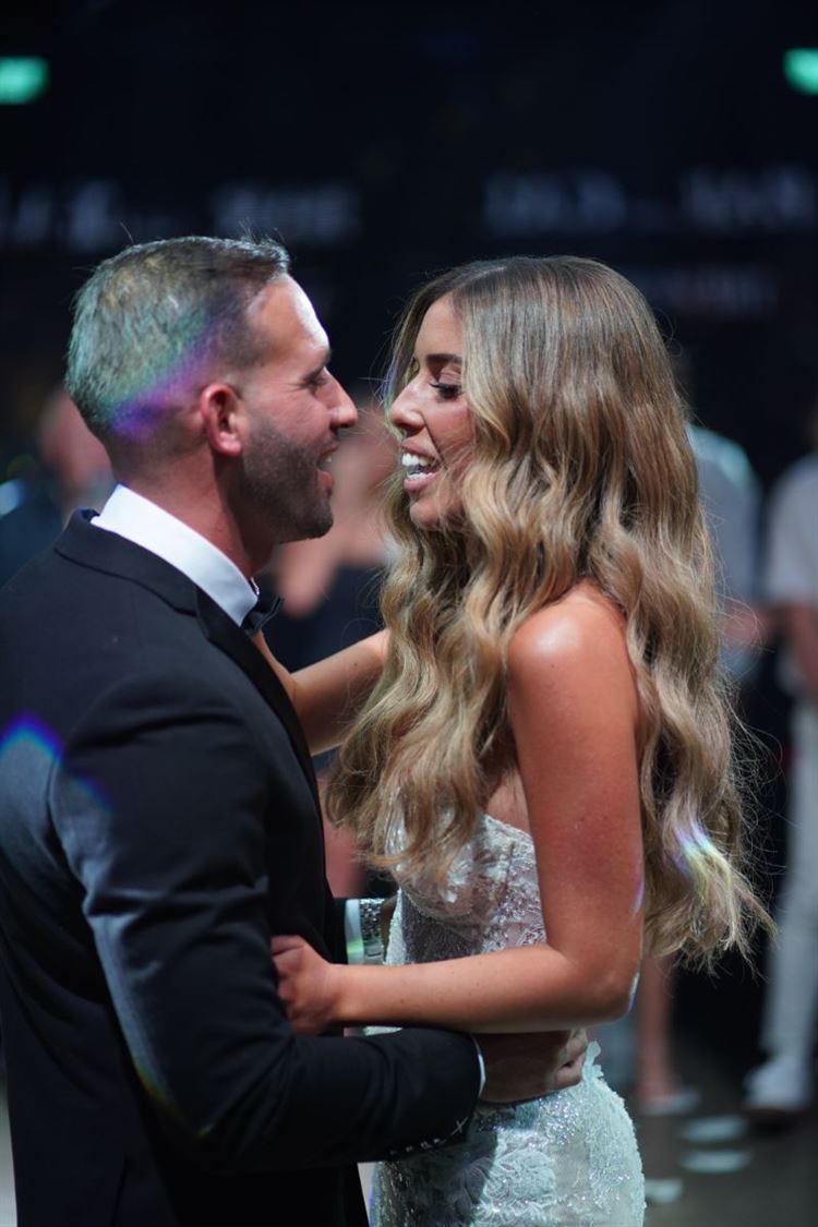 החתונה של בר וגל כנפי (צילום: רון קובי)