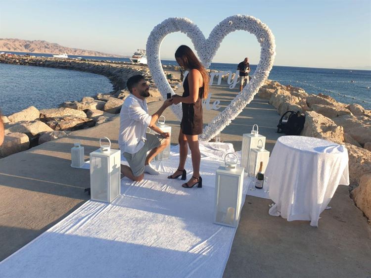 הצעת הנישואים (צילום: באדיבות הזוג)