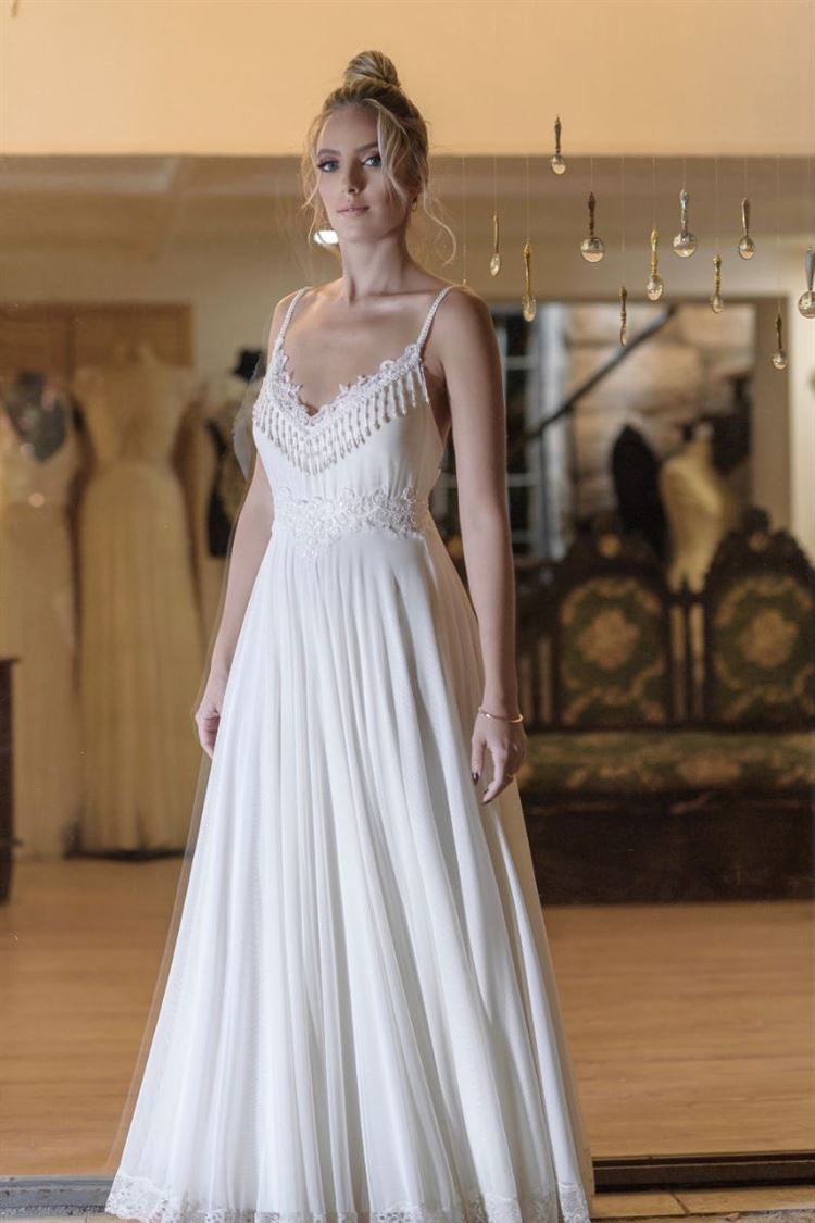 קולקציית 2022 של נעה ואיילת (צילום: שמעון כהן)