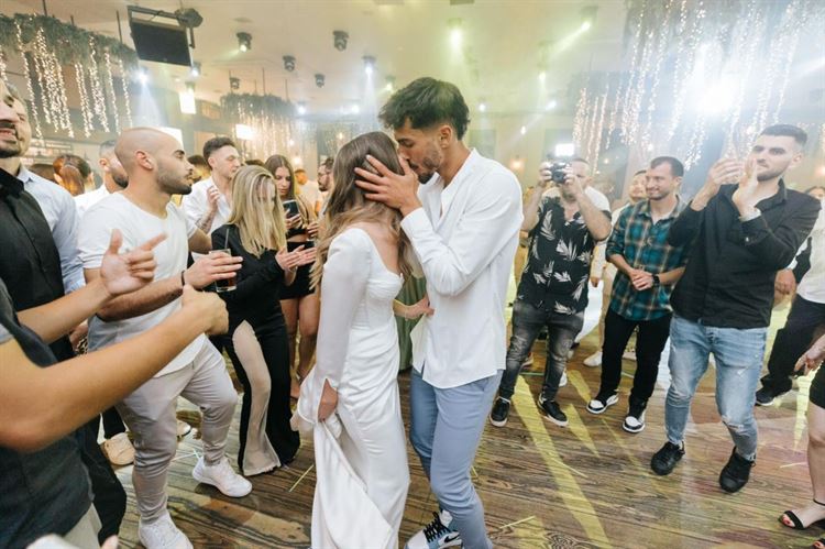 החתונה של רומי ובן (צילום: עידו צלמים)