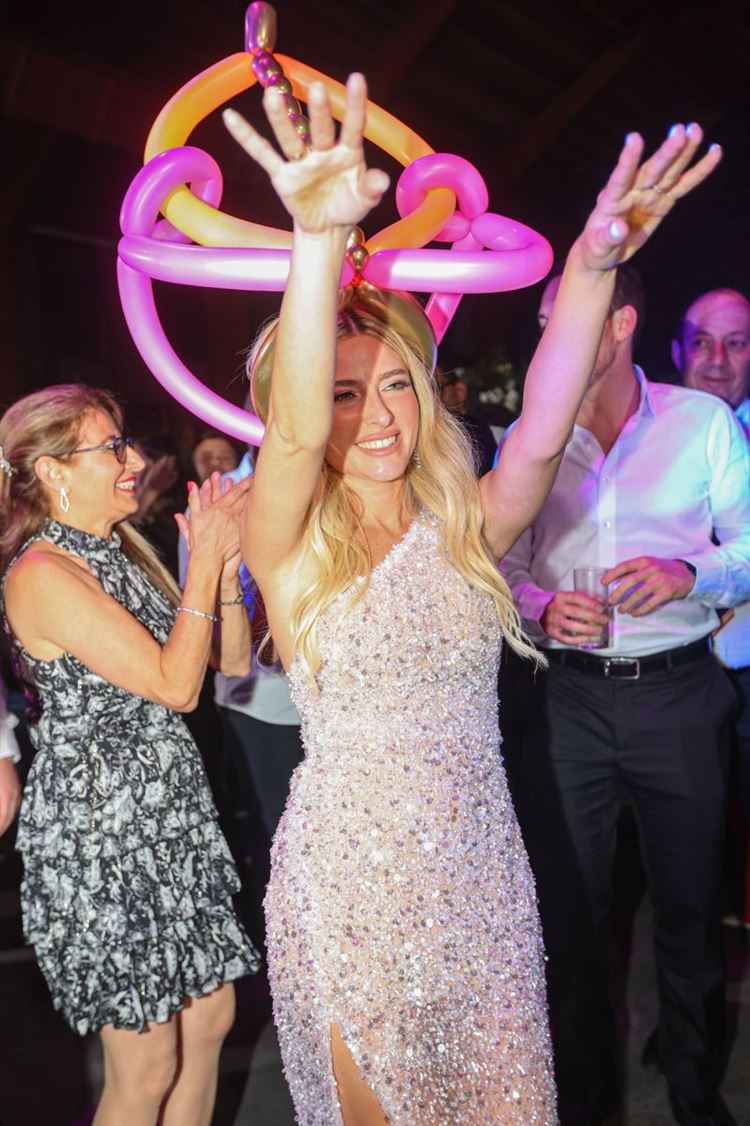 החתונה של שלי ואדר גולן (צילום: עידן חסון)