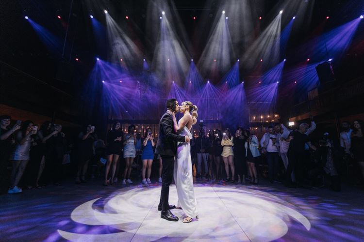 החתונה של יוליה ויקיר פרץ (צילום: תום סיימון)