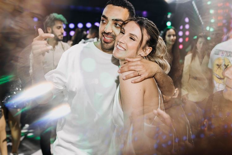 החתונה של יוליה ויקיר פרץ (צילום: תום סיימון)