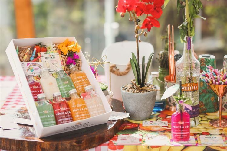 פרוטס אנד קו: מתוך הפקת אביב 2022 של וואלה! מזל טוב (צילום: עידן כנפי)