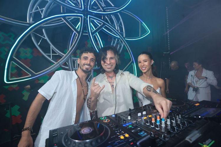 החתונה של אמילי גומברג וליאון לוי (צילום: אייל קרול)