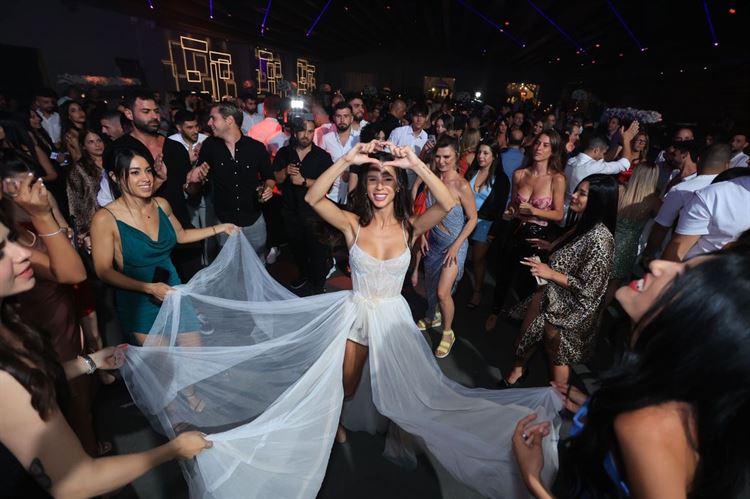 החתונה של אמילי גומברג וליאון לוי (צילום: אייל קרול)