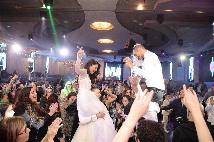 החתונה של יובל אהרון ומתן זאווי (צילום: לוי אגרונוב)