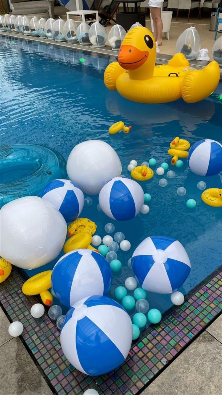 הצצה אל מסיבת הרווקות של תאיר אליגולא (צילום: אלבום פרטי)