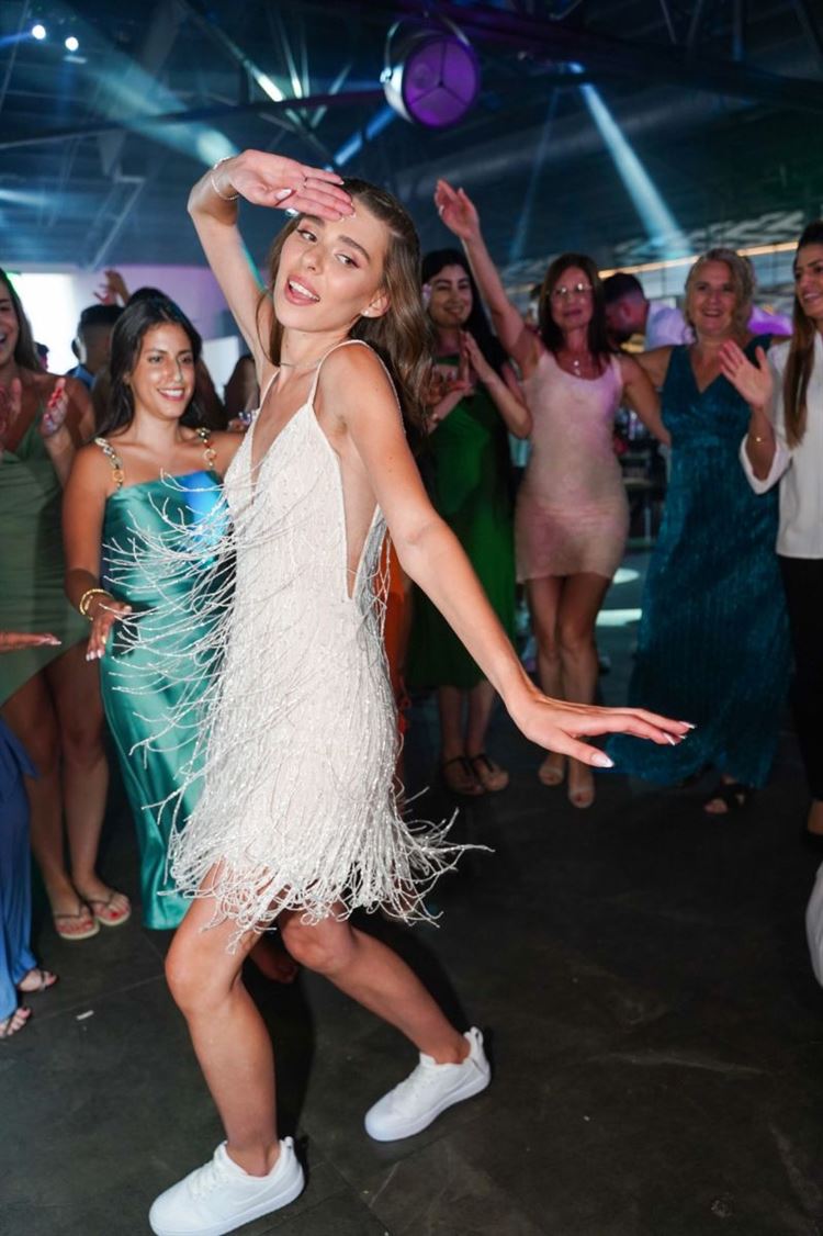 חתונת הצהריים אנסטסיה ונועם קטן (צילום: דור סקרה)