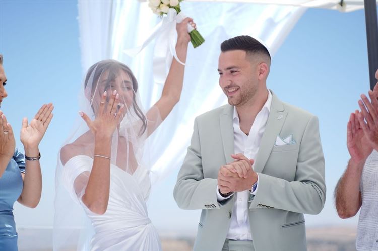 חתונת הצהריים אנסטסיה ונועם קטן (צילום: דור סקרה)