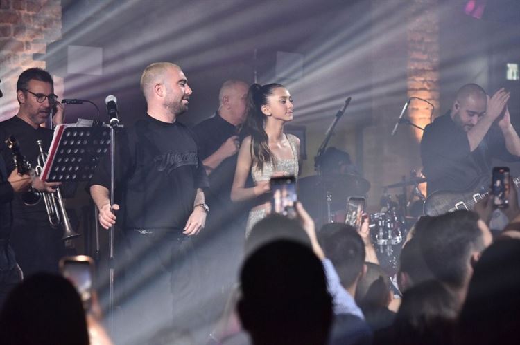 חגיגת בת המצווה של תהל אזרד (צילום: שלומי ביטון)