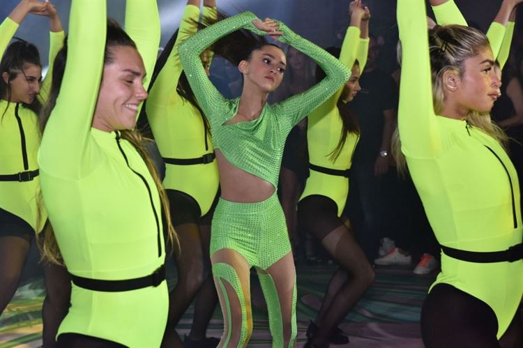 חגיגת בת המצווה של תהל אזרד (צילום: שלומי ביטון)