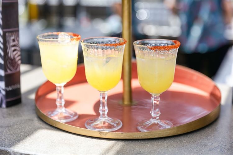 החתונה של ירדן נגלשטיין ושקד קרייתי (צילום: עומר קורן)