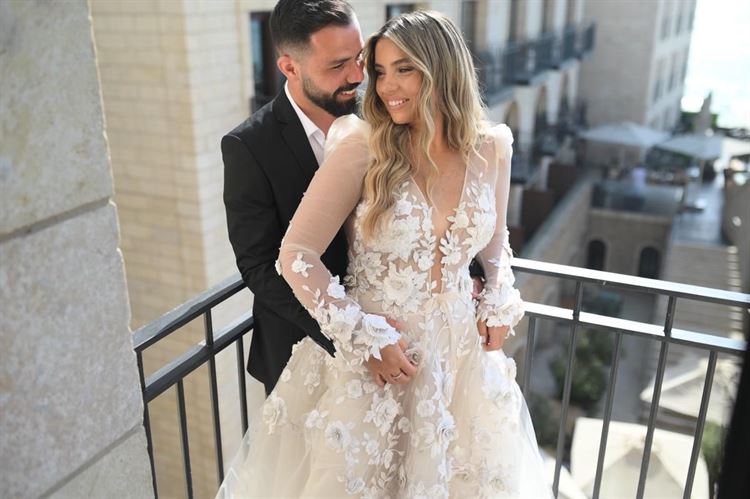 החתונה של עמית בכר עמית בכר ודקל גיני (צילום: momentos etay & shay)