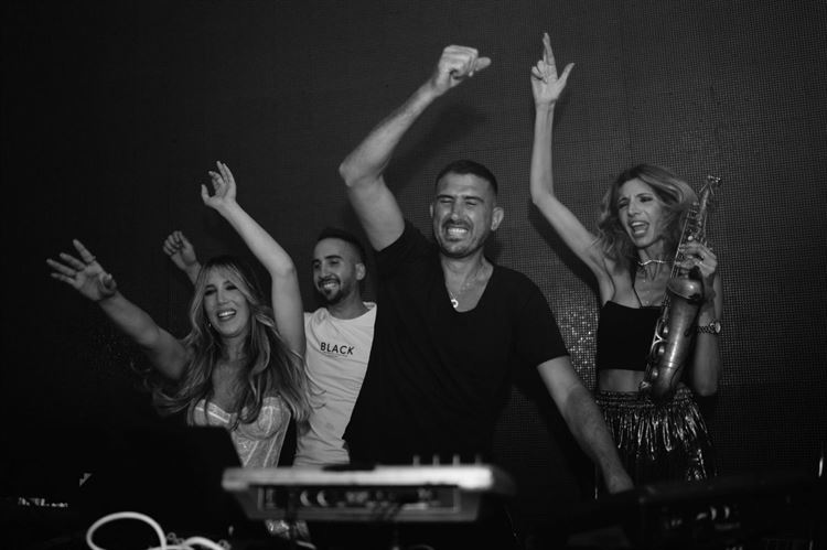 החתונה של הדר הריאל ויובל רויטר (צילום: VIEW)