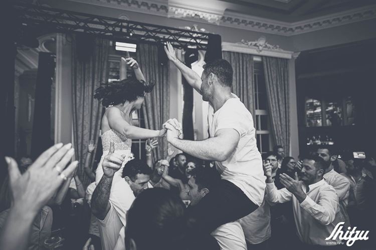 החתונה של שלי בן יוסף ודור נצר (צילום: שיצו צלמים)