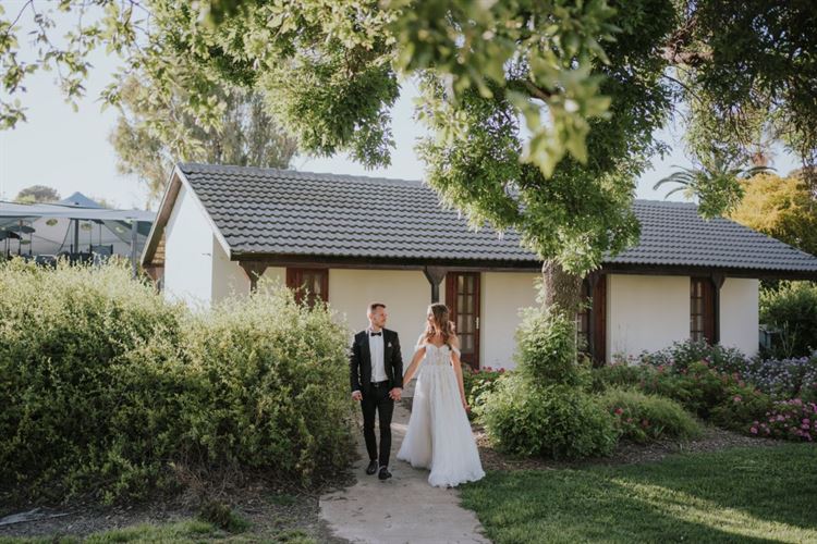 החתונה של מרינה טרינייב ואיגור סליקוב (צילום: unique photography)