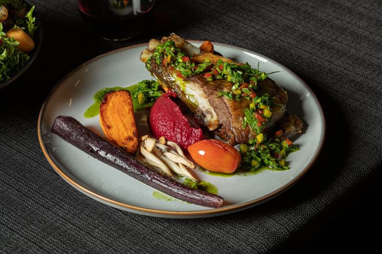 מתחם האירועים LAGO (צילום: מרטין שישפרוטיש)