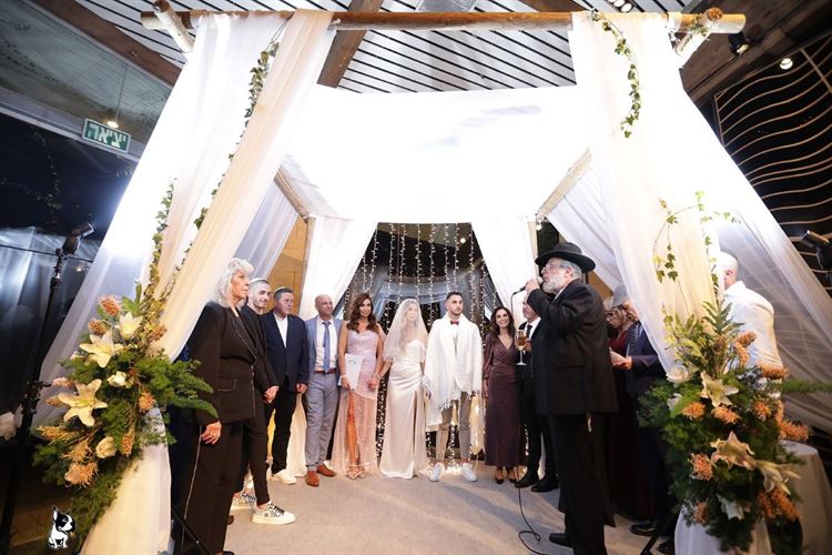 החתונה של דניאל לידור ולי אגמי (צילום: ברי חיון)