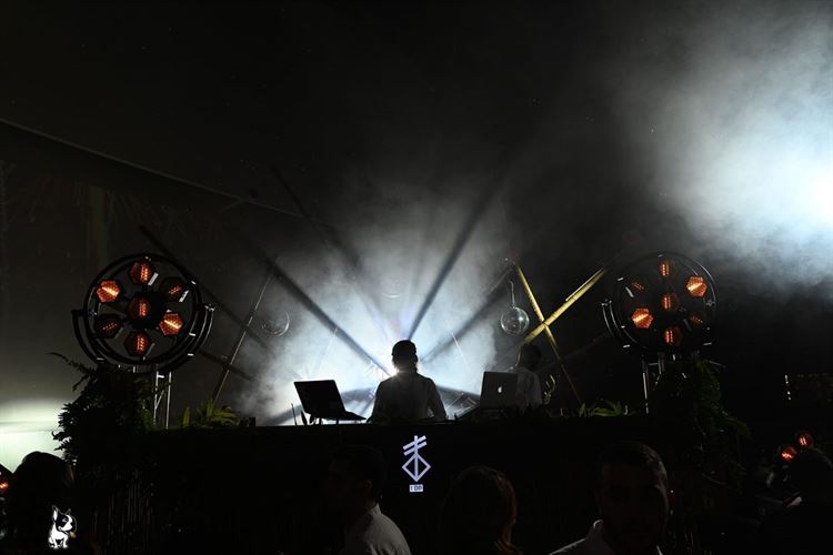 החתונה של דניאל לידור ולי אגמי (צילום: ברי חיון)