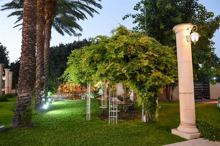 הצצה אל מתחם האירועים 'תל-יה' (צילום: וואלה! מזל טוב)