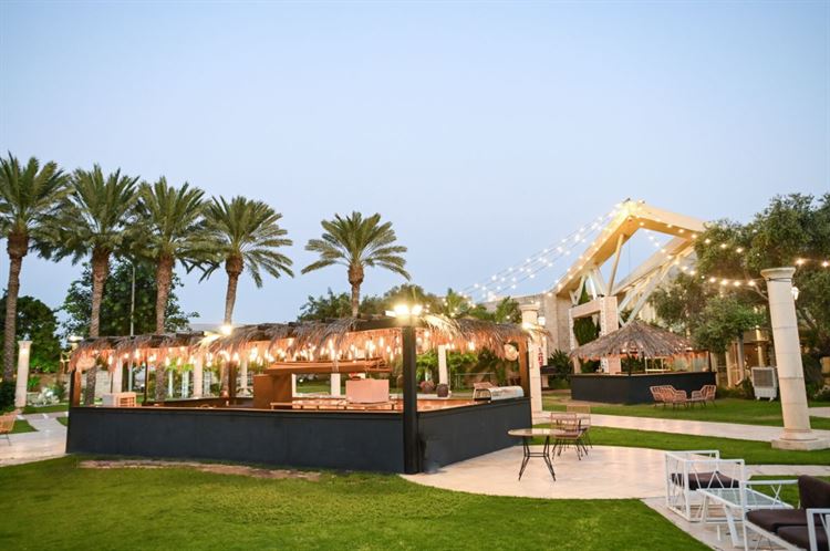 הצצה אל מתחם האירועים 'תל-יה' (צילום: וואלה! מזל טוב)