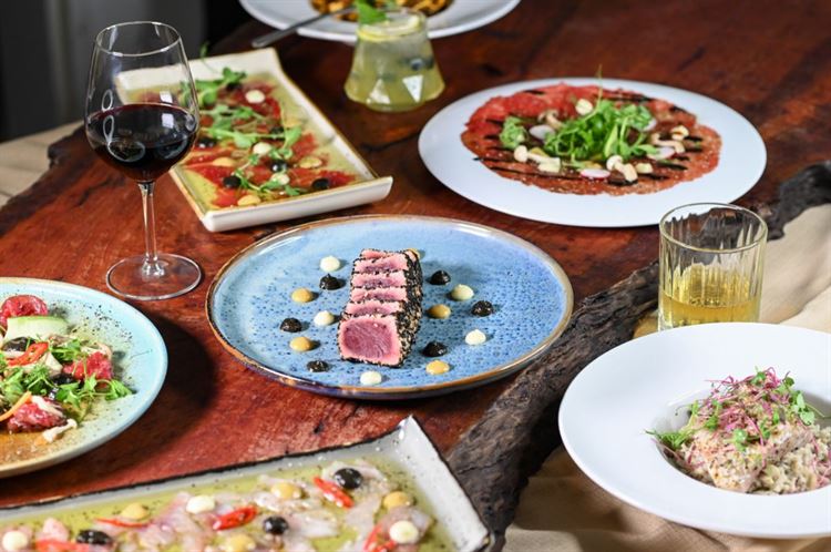 הקולינריה של מתחם האירועים 'תל-יה' (צילום: וואלה! מזל טוב)