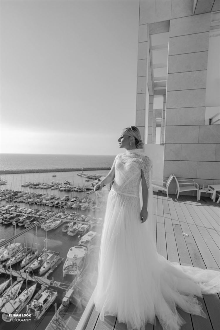 אלמחוג בשמלת כלה של דימיטריוס דליה (צילום: אלירן לוק)