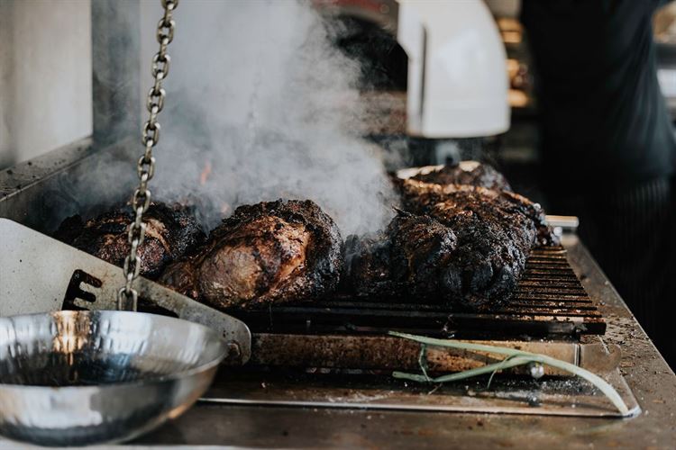 החתונה של עופר שכטר וקסניה (צילום: your story wed)