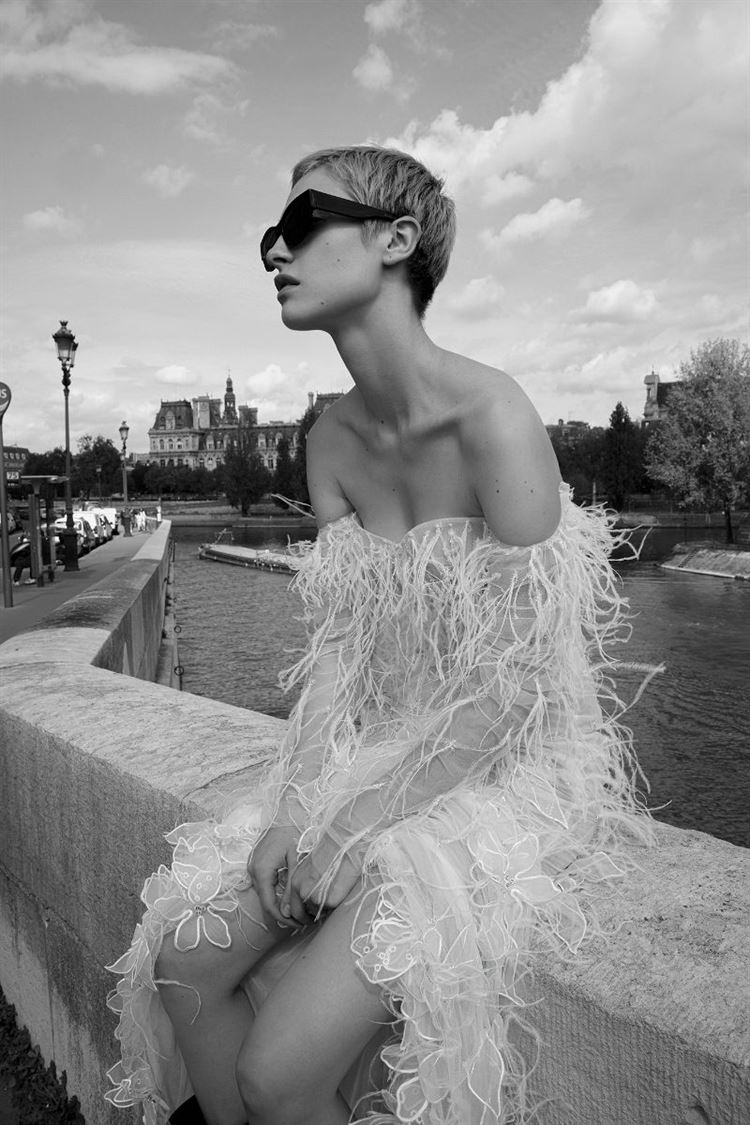 קולקציית 2023 של מעצבת שמלות הכלה ליז מרטינז (צילום: דודי חסון)