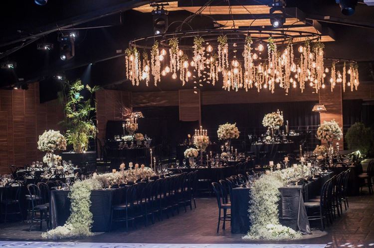 על העיצוב היתה אמונה אורטל אברהמי (צילום: פיפל פוטוגרפי)