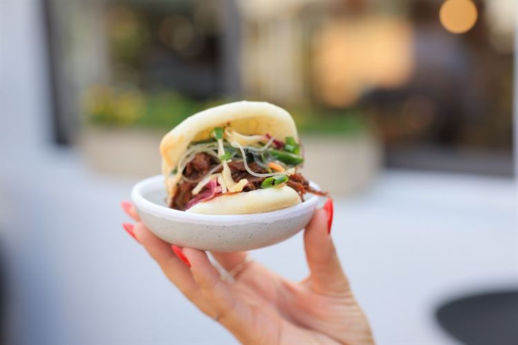 הצצה אל מתחם האירועים 'מיקה' (צילום: וואלה! מזל טוב)