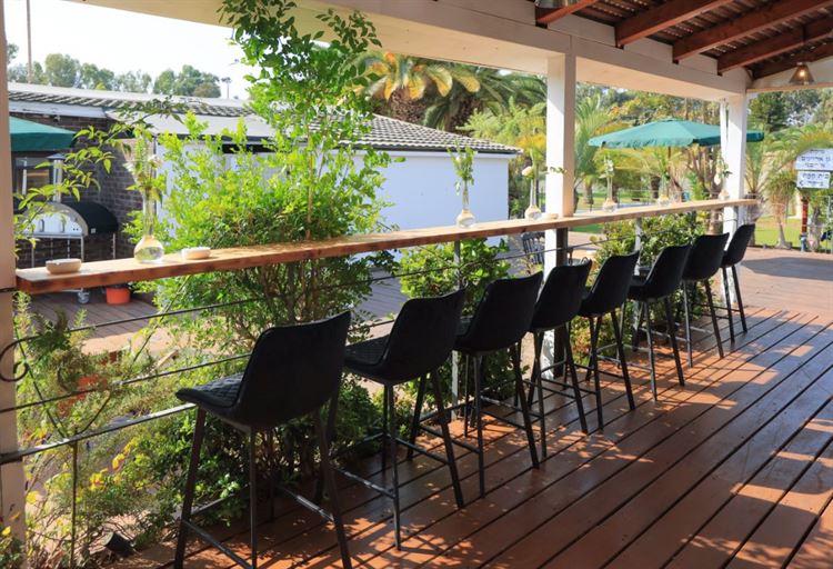 הצצה אל מתחם האירועים 'מיקה' (צילום: וואלה! מזל טוב)