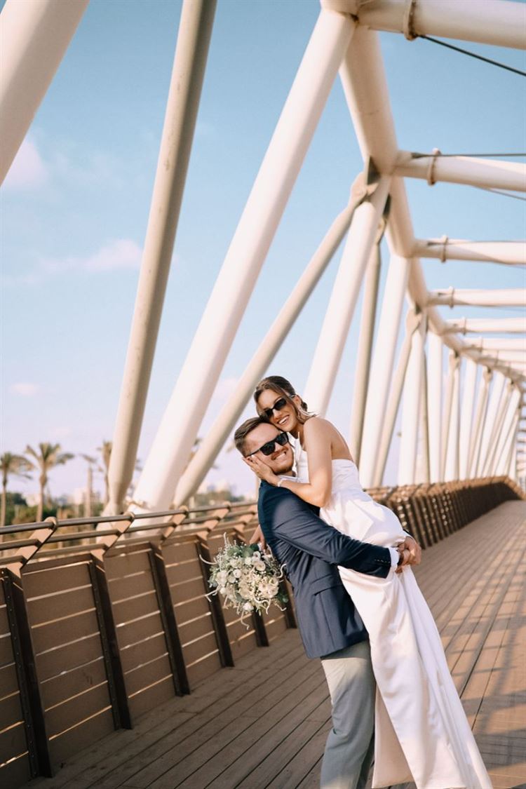 החתונה של ויקטוריה ויבגני (צילום: Yuliya Mazilova)