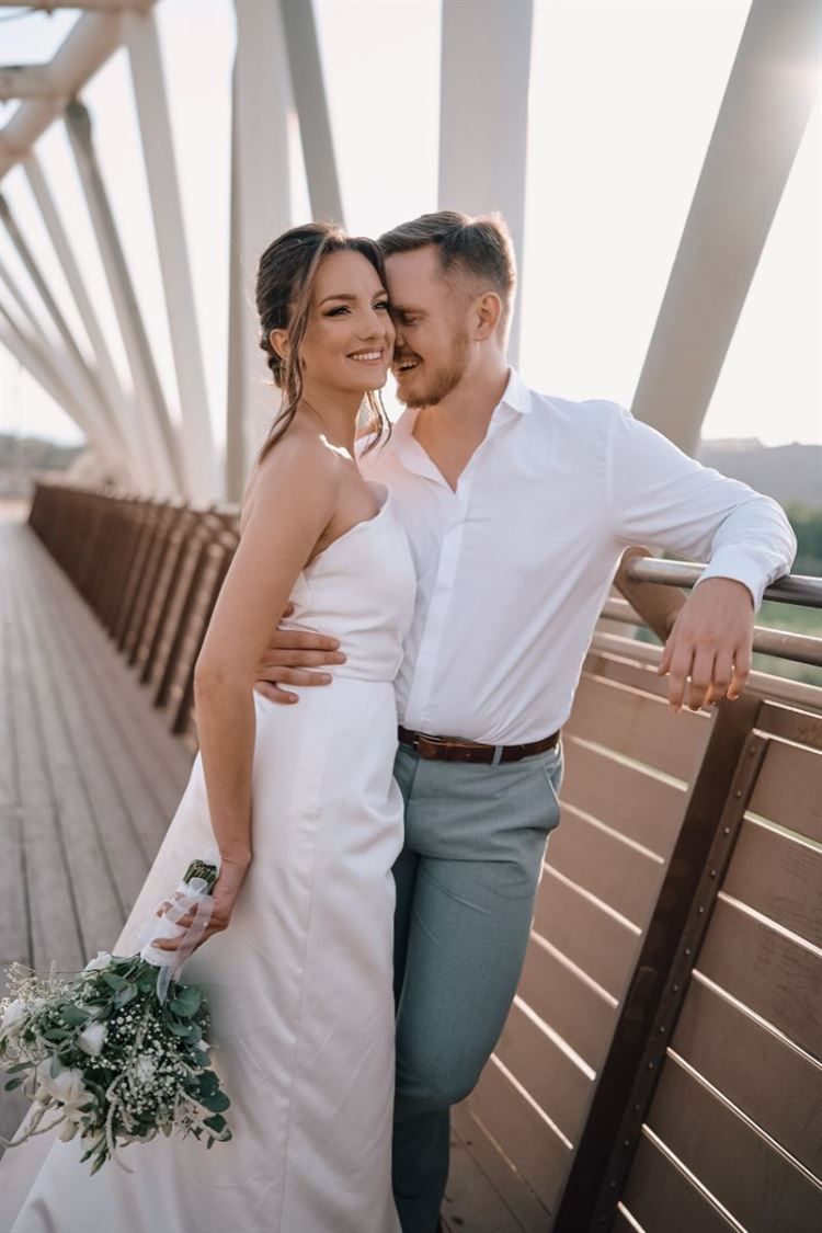 החתונה של ויקטוריה ויבגני (צילום: Yuliya Mazilova)