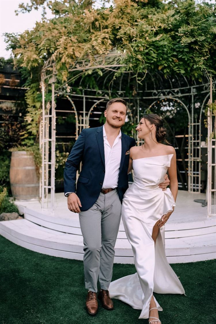 החתונה של ויקטוריה ויבגני (צילום: Yuliya Mazilova)