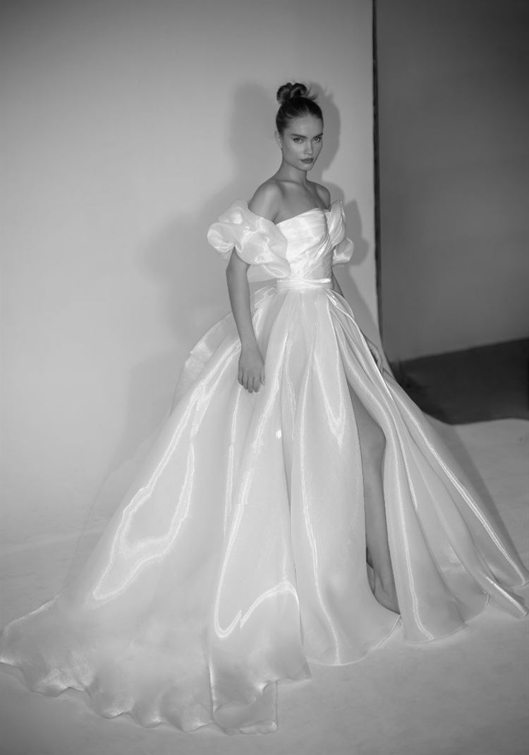 קולקציית 2022 של דנית לוי (צילום: דניאל אלסטר)