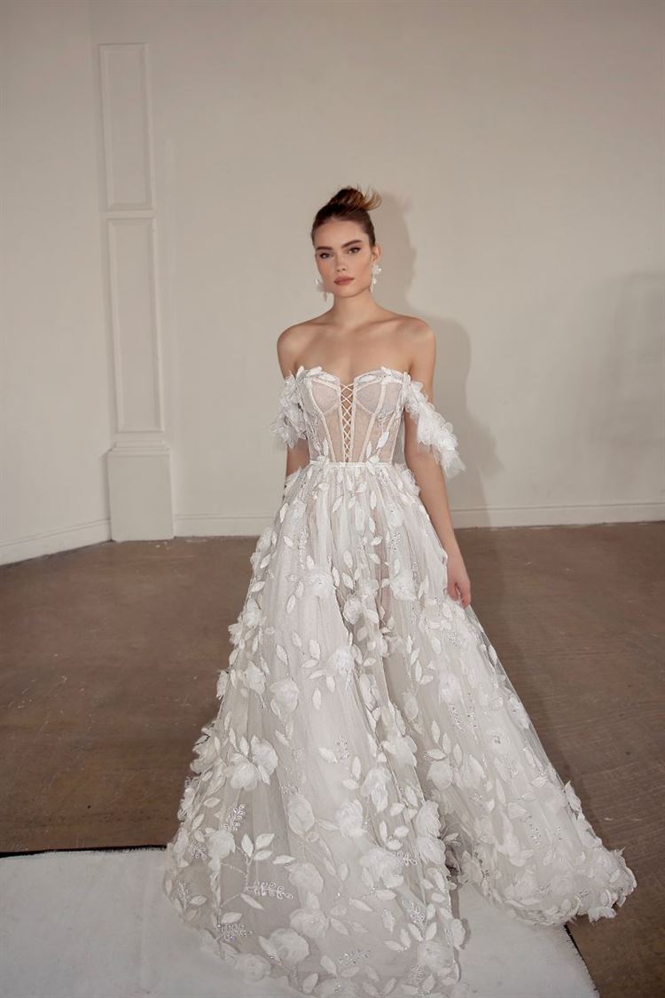 קולקציית 2022 של דנית לוי (צילום: דניאל אלסטר)