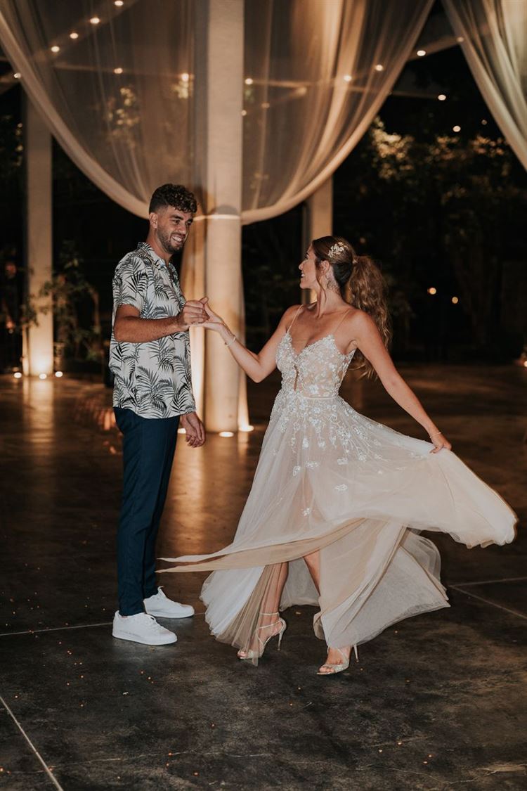 החתונה של ליטל טואטי ויובל אוחיון (צילום: שי בוזגלו מ-Your Story Wedd)