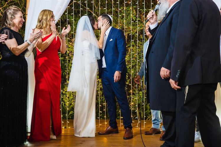 עמיתי ברקן המהממת בבלוג החתונות שלנו (צילום: יובל לוי)