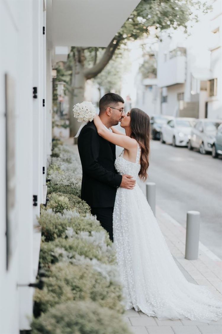 החתונה של לוטם דניאל ואבירן ביטון (צילום: וילו רוטר, Your story wed)