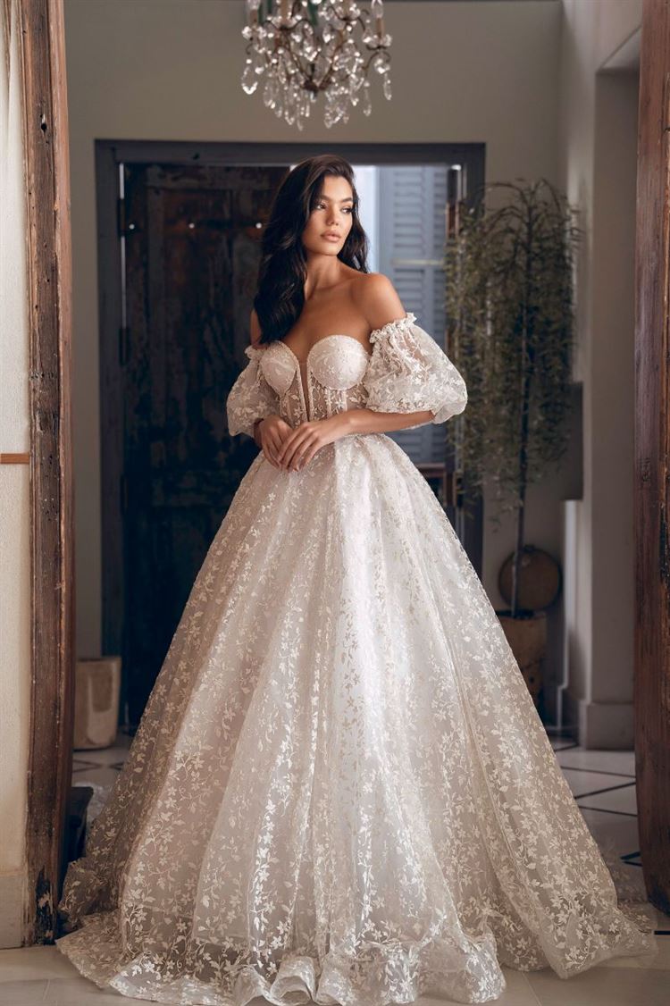 קולקציית 2023 של גלית רוביניק (צילום: אלמוג גבאי)